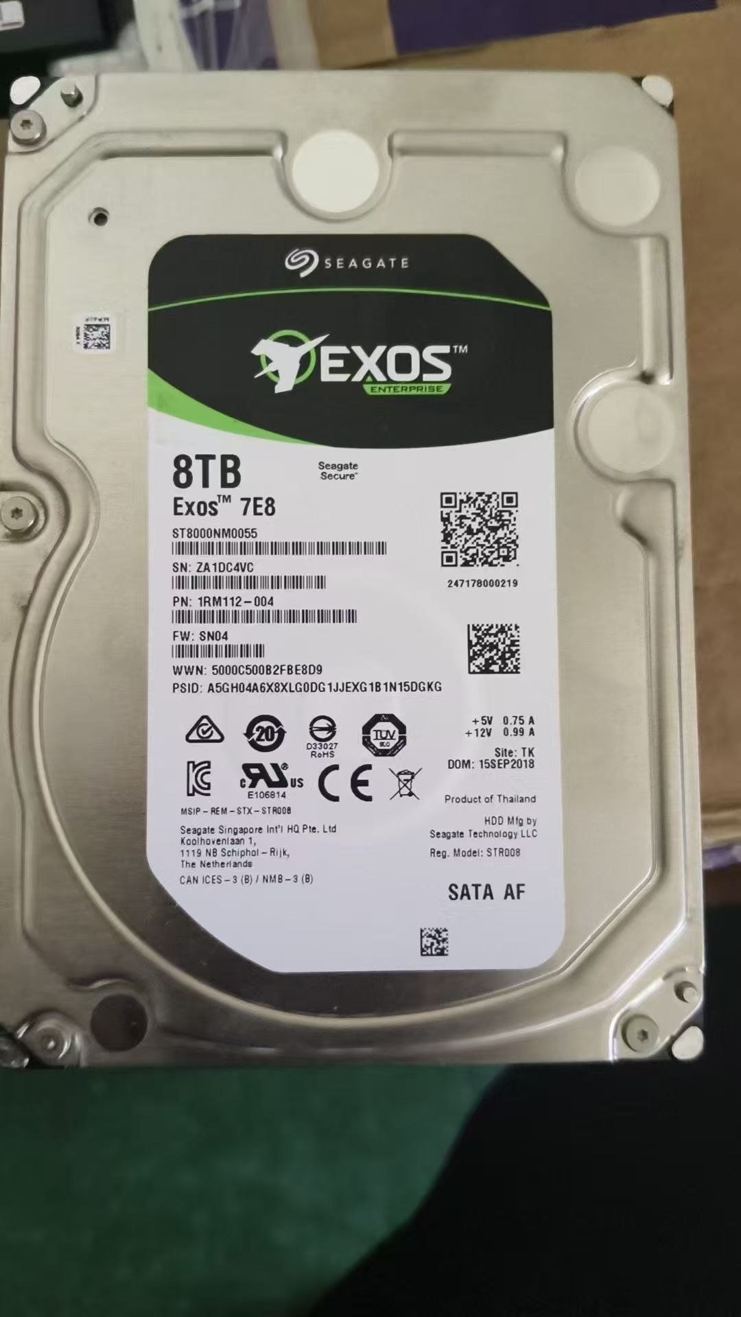 ST8000NM0055拆机.jpg